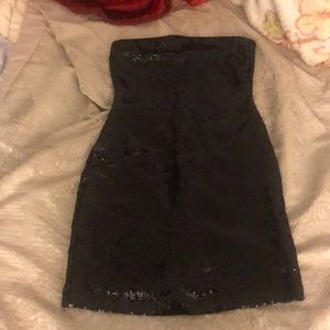 Sleeveless Black sequin dress
